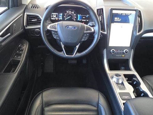 Used 2024 Ford Edge SEL AWD/4WD image 11