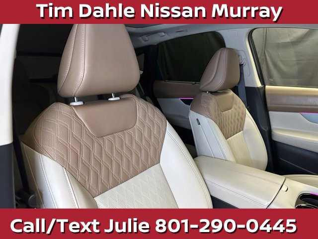 Used 2025 Nissan Murano Platinum w/ Cargo Package AWD/4WD image 16