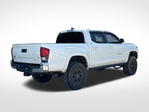 Used 2021 Toyota Tacoma SR5 AWD/4WD image 6