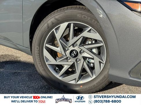 New 2026 Hyundai Elantra Hybrid w/ Cargo Package FWD image 5