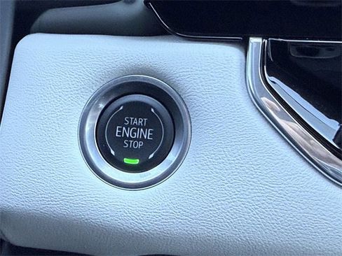 Used 2024 GMC Canyon AT4X image 22