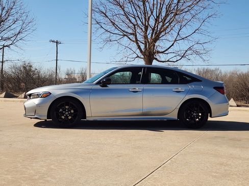 Certified 2025 Honda Civic Sport image 4