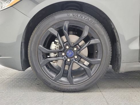 Used 2020 Ford Fusion SE w/ Equipment Group 151A FWD image 31