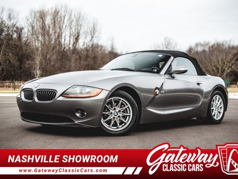 Used 2004 BMW Z4 2.5i image 1