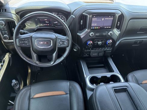 Used 2022 GMC Sierra 2500 AT4 w/ Gooseneck/5TH Wheel Package AWD/4WD image 14