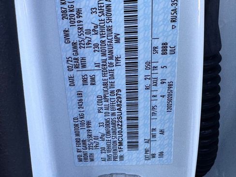 Used 2025 Ford Escape Platinum w/ Premium Technology Package FWD image 47