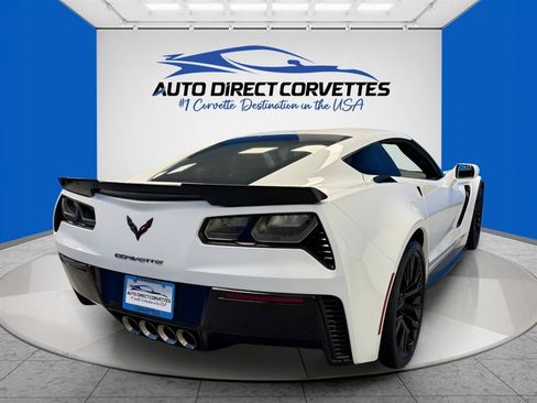 Used 2019 Chevrolet Corvette Z06 RWD image 16