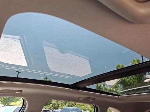 Certified 2024 Kia Sorento S w/ Panoramic Sunroof Package FWD image 16