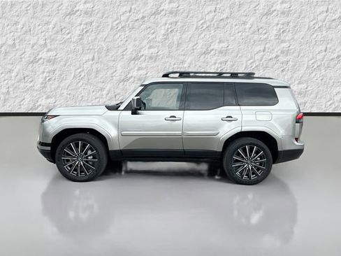 New 2026 Lexus GX 550 image 6