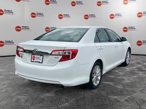 Used 2012 Toyota Camry XLE FWD image 5