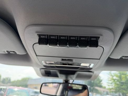 Used 2024 Ford F350 Lariat w/ Lariat Ultimate Package AWD/4WD image 27