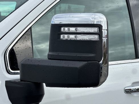 Used 2022 GMC Sierra 3500 Denali image 51