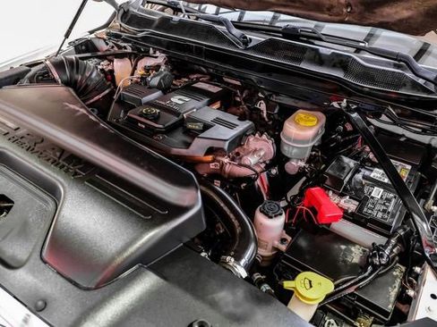 Used 2020 RAM 3500 Laramie image 45