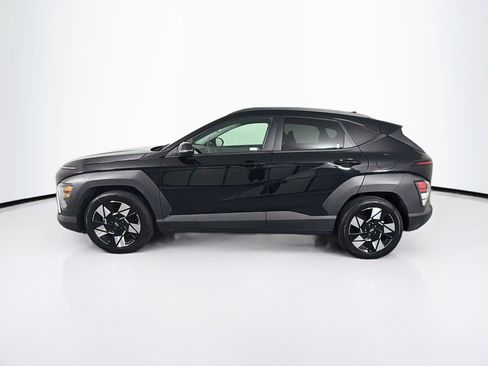 Used 2025 Hyundai Kona SEL FWD image 4