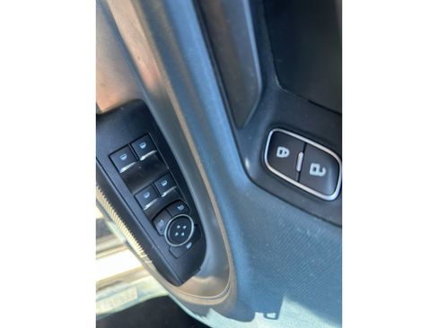 Used 2022 Ford Maverick XL FWD image 18