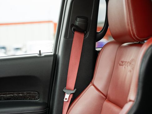 Used 2021 Dodge Durango SRT Hellcat w/ Premium Interior Group AWD/4WD image 26