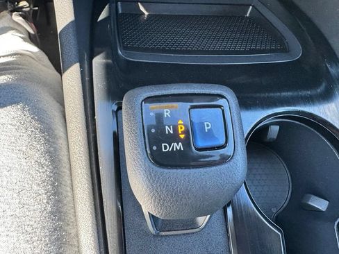Used 2021 Nissan Rogue SV AWD/4WD image 20