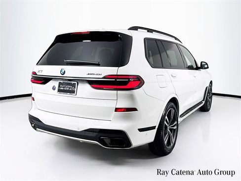 Used 2023 BMW X7 xDrive40i w/ M Sport Package image 7