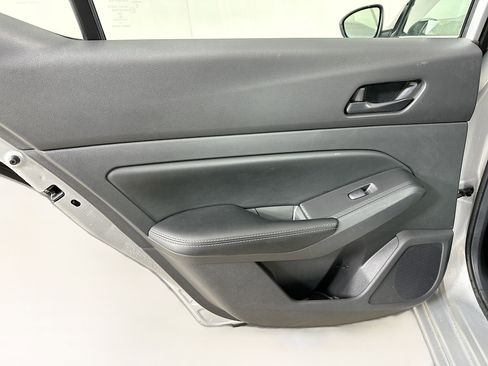 Used 2024 Nissan Altima 2.5 SV image 25