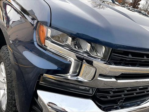 Used 2021 Chevrolet Silverado 1500 LT w/ Bed Protection Package image 30
