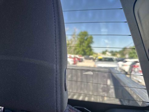 Used 2020 Chevrolet Silverado 1500 Custom Trail Boss image 41