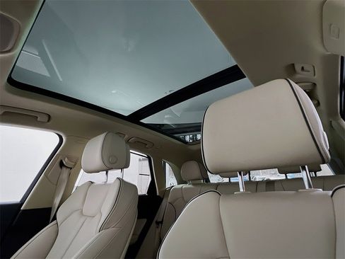 Used 2023 Audi Q5 2.0T Premium Plus w/ Premium Plus Package image 14