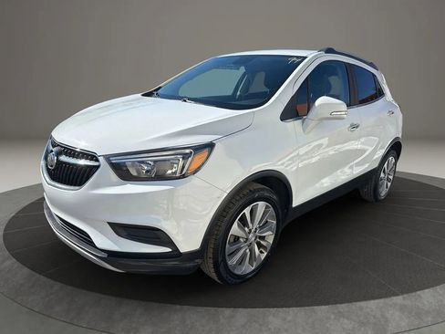 Used 2018 Buick Encore Preferred image 1