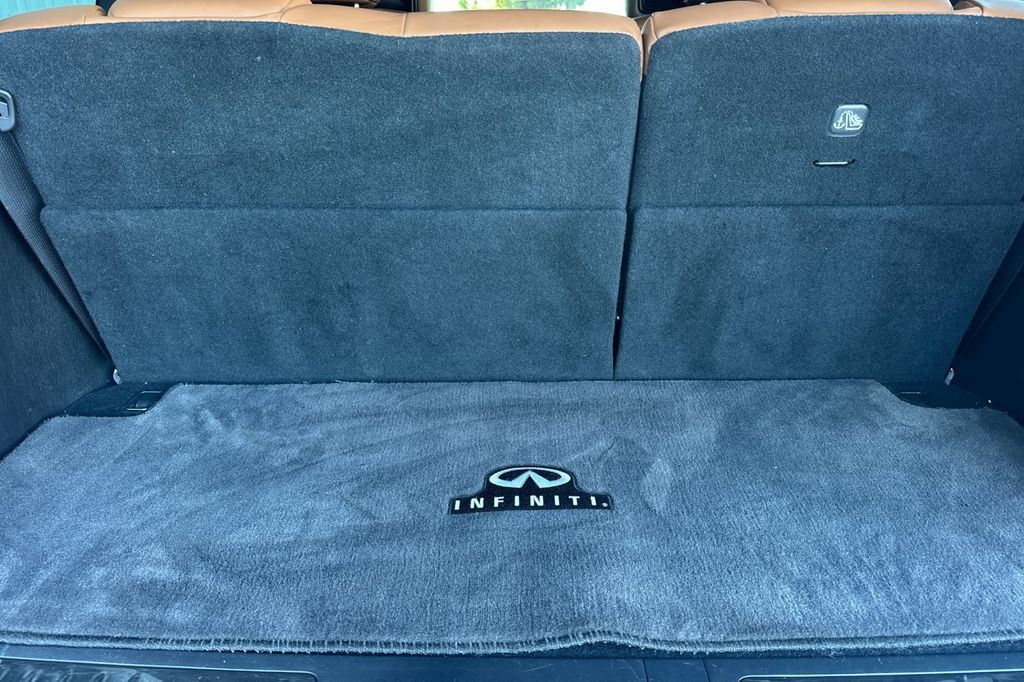 Used 2022 INFINITI QX80 Sensory w/ Cargo Package AWD/4WD image 16