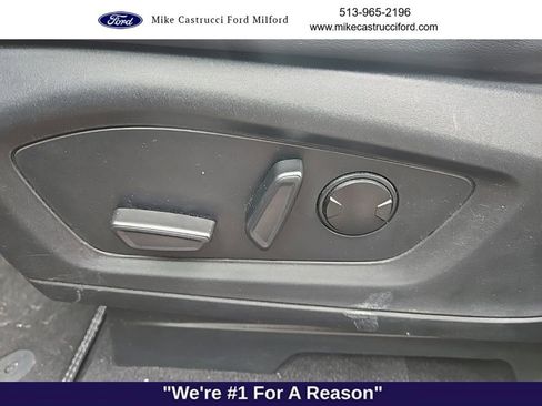 Used 2023 Ford Explorer XLT w/ Equipment Group 202A AWD/4WD image 12