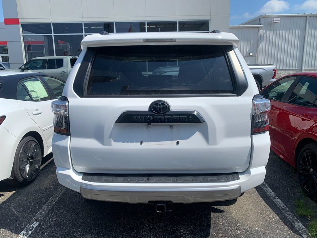 Used 2024 Toyota 4Runner TRD Off-Road Premium w/ Off Road Premium Plus Package AWD/4WD image 3