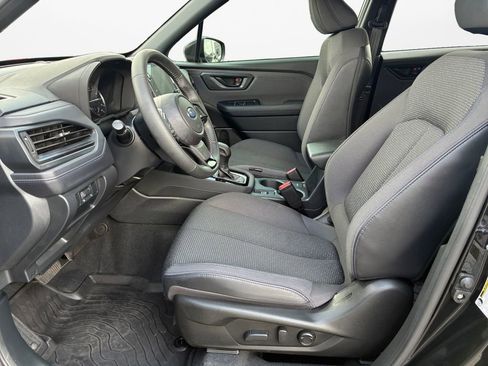 Used 2025 Subaru Forester Premium w/ Convenience Package #1 image 19