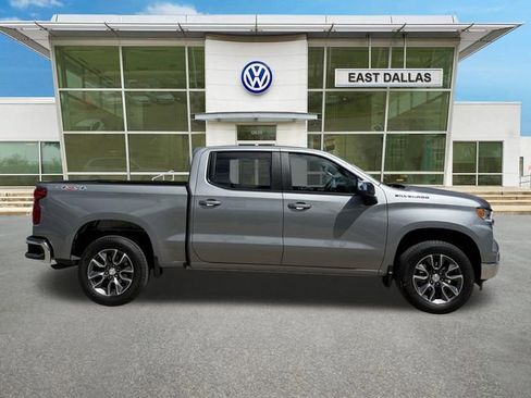 Used 2024 Chevrolet Silverado 1500 LT AWD/4WD image 2