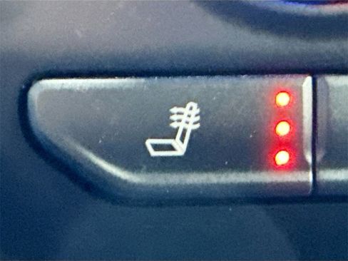 Used 2021 GMC Sierra 1500 SLT image 22