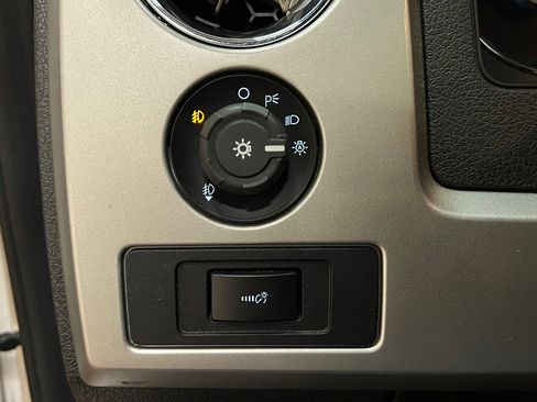 Used 2014 Ford F150 Lariat w/ Equipment Group 502A Luxury image 20