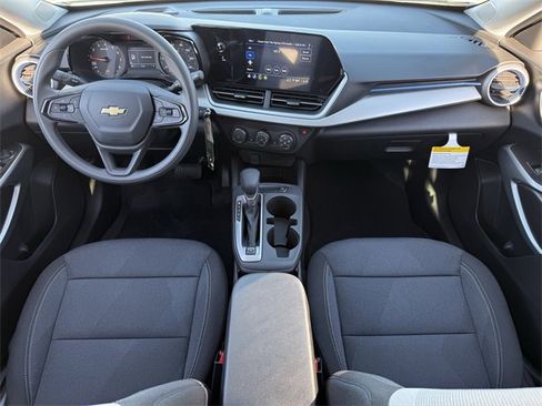New 2026 Chevrolet Trax LS w/ LS Convenience Package image 10