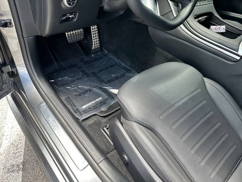 Used 2025 Mercedes-Benz C 300 Sedan image 18