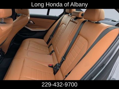 Used 2020 BMW 330i Sedan w/ Convenience Package RWD image 17
