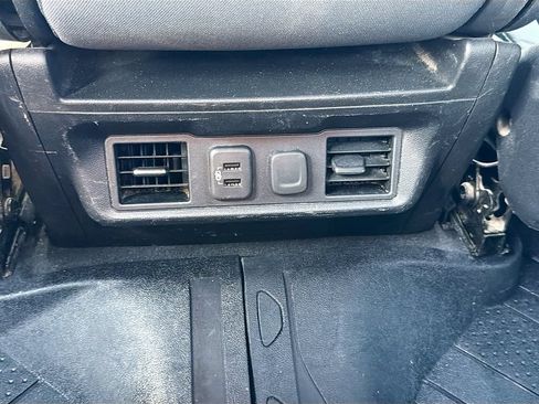 Used 2019 Chevrolet Silverado 1500 LT w/ True North Edition AWD/4WD image 27