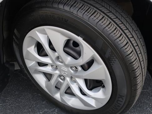 Used 2014 Honda Civic LX image 24