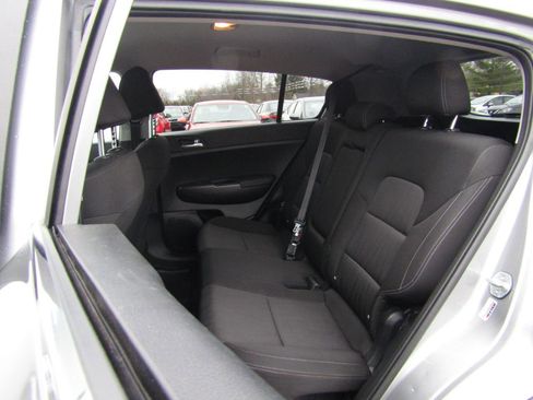 Used 2021 Kia Sportage LX image 20