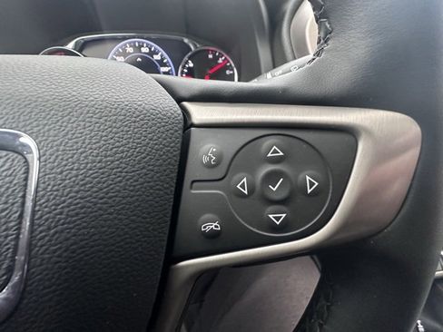 Certified 2023 GMC Acadia Denali w/ Denali Technology Package image 21