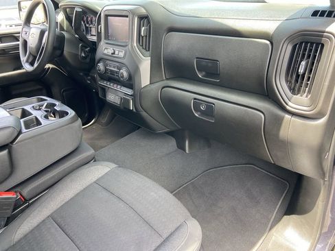 Used 2022 Chevrolet Silverado 1500 Custom AWD/4WD image 23