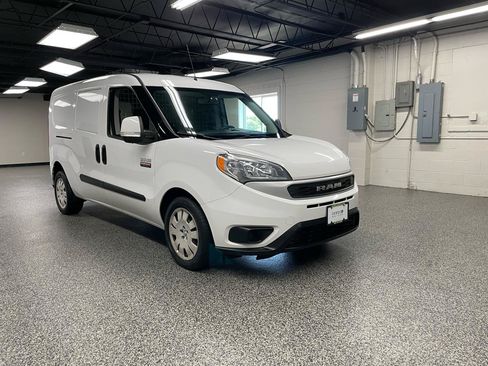 Used 2019 RAM ProMaster City Tradesman SLT FWD image 3