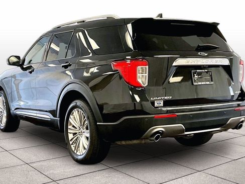 Certified 2022 Ford Explorer Limited w/ Limited Technology Package image 10