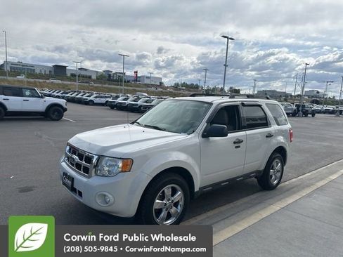 Used 2012 Ford Escape XLT AWD/4WD image 1