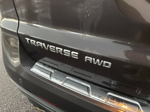 Used 2017 Chevrolet Traverse Premier AWD/4WD image 7