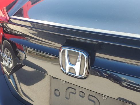 Used 2016 Honda Civic EX-T image 9