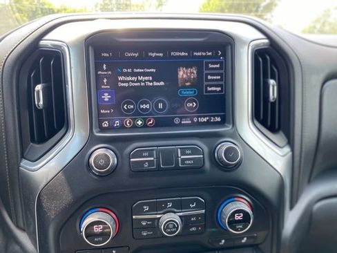 Used 2020 Chevrolet Silverado 2500 LTZ w/ Gooseneck/5TH Wheel Package AWD/4WD image 21