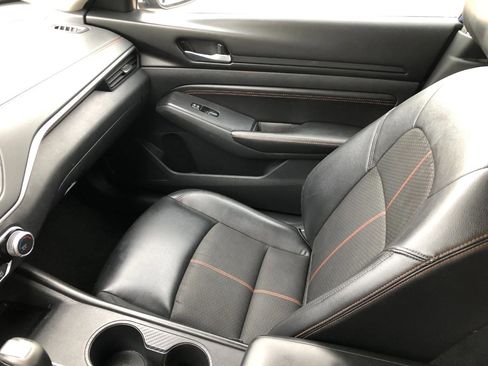 Used 2019 Nissan Altima 2.5 SR image 18