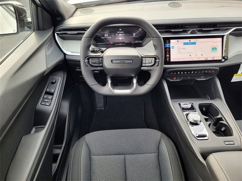 New 2026 Jeep Cherokee Laredo image 7